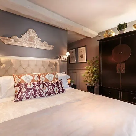 The Palatial Charming & Luxury 1 Bdr * Lucca