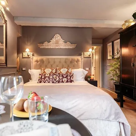 Apartment The Palatial Charming & Luxury 1 Bdr